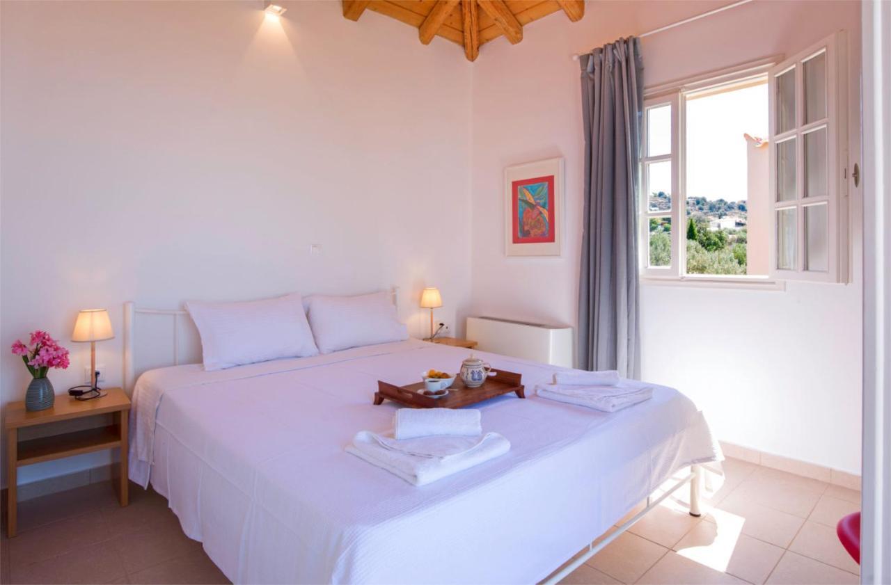 Villa Aegina Colors à Sfentouri Extérieur photo